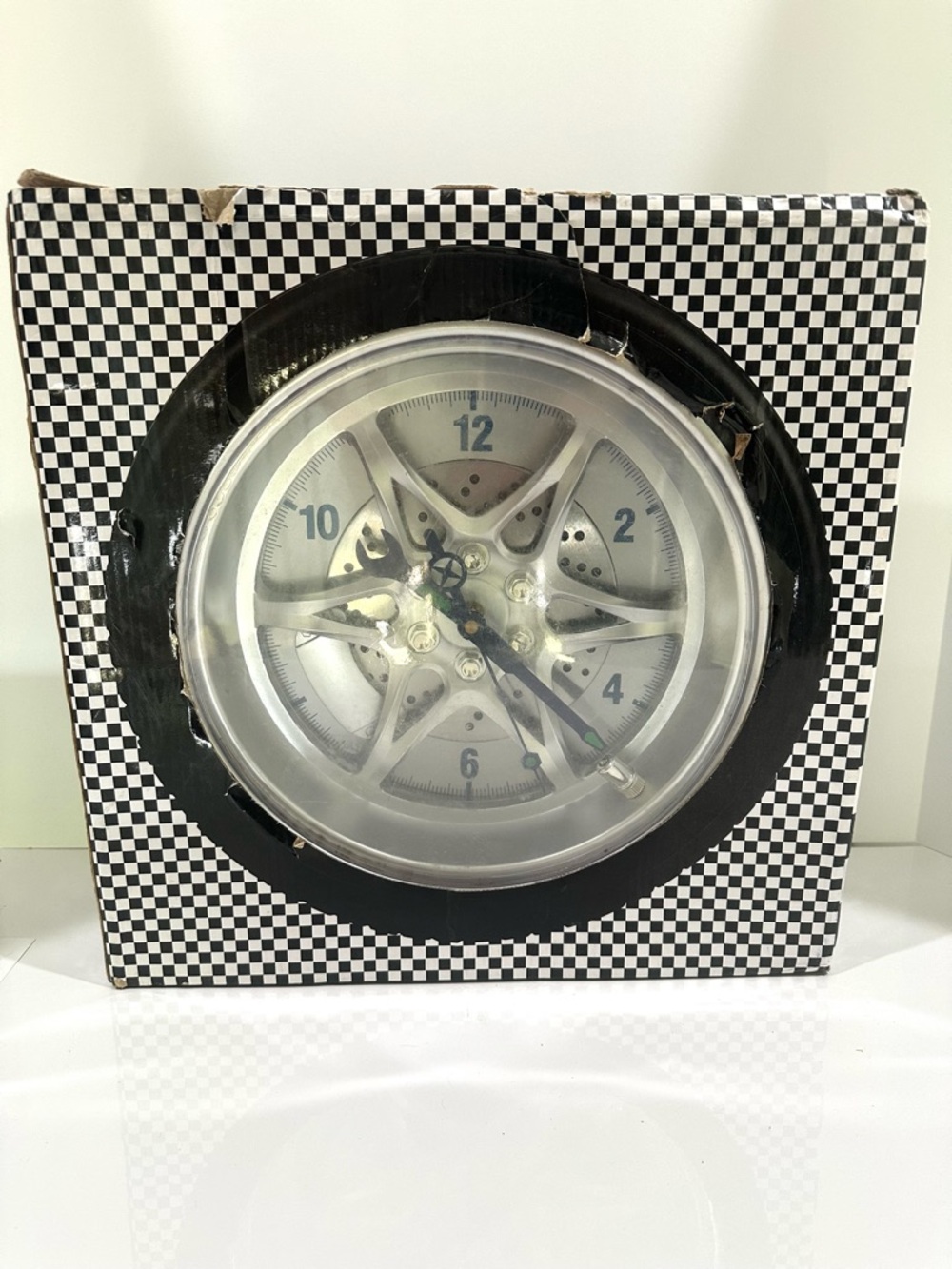 New 14" Tire Rim Wall Clock Man Cave Garage Battery Powered "AA" Car